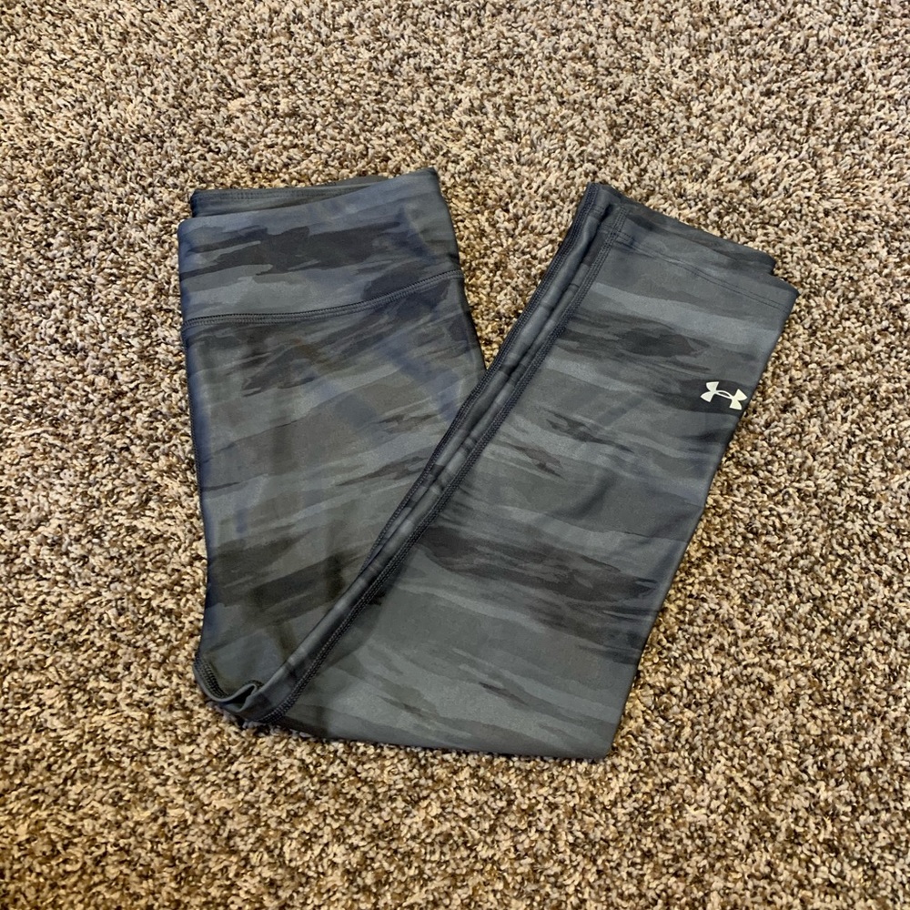 Women’s Under Armour cropped leggings